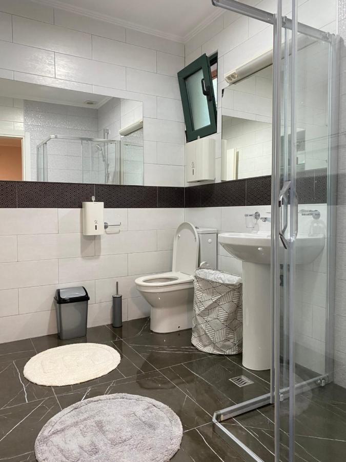 Aquata Apartments Tivat Extérieur photo