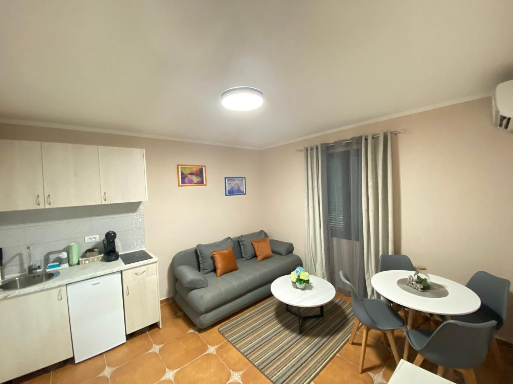 Aquata Apartments Tivat Chambre photo